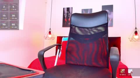 hilary banks online show from 07-12-26, 04:36