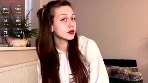 Hi Im Elizabeth online show from 03-09-26, 01:48