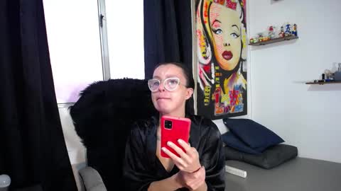 Snapshot of hill_and_jack chatting on 01-15-25, 11:10 Hill and Jack online show from 01-15-25, 11:10