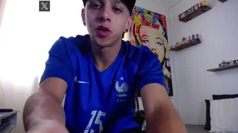 Snapshot of hill_and_jack chatting on 03-10-25, 06:56 Hill and Jack online show from 03-10-25, 06:56