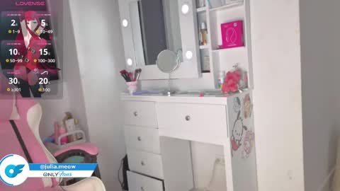 Snapshot of hillsdandarkie_44 chatting on 09-11-25, 03:17 hillsdandarkie_44 online show from 09-11-25, 03:17