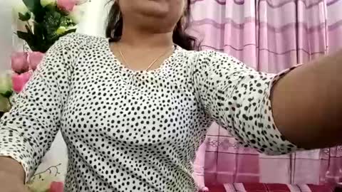 himuhimu22 online show from 01-25-25, 12:17