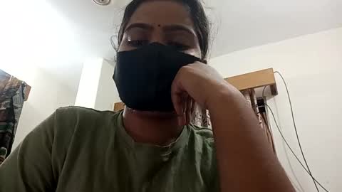 himuhimu22 online show from 09-24-25, 05:27