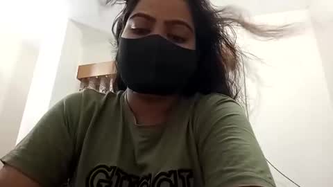 himuhimu22 online show from 09-28-25, 01:00