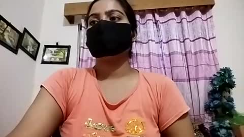 himuhimu22 online show from 06-20-26, 12:19