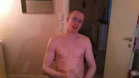 Snapshot of himynameispradbitt chatting on 04-06-26, 05:03 Boris Johnson online show from 04-06-26, 05:03