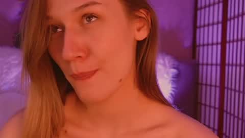 Hina online show from 01-05-25, 07:39