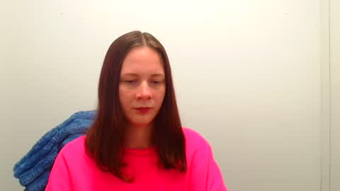 Hinata online show from 04-09-26, 11:15