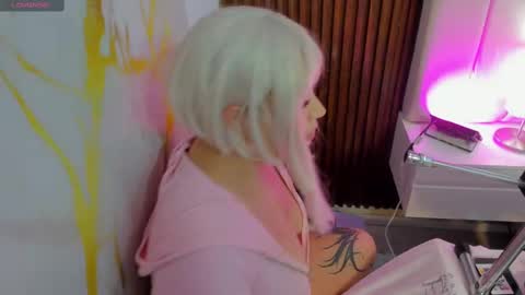 Snapshot of hinata_dolly chatting on 09-24-25, 08:39 hinata_dolly online show from 09-24-25, 08:39