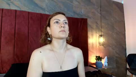 hinata_moonn online show from 07-21-26, 12:40
