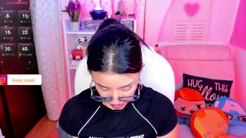 Snapshot of hinataweed01 chatting on 12-10-24, 03:41  Karol  Independent Model online show from 12-10-24, 03:41