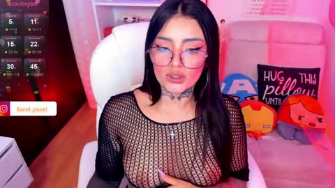 Snapshot of hinataweed01 chatting on 01-26-25, 06:17  Karol  Independent Model online show from 01-26-25, 06:17