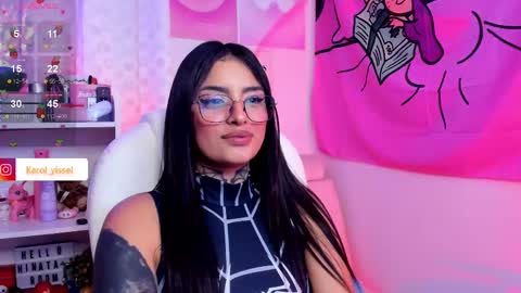 Snapshot of hinataweed01 chatting on 02-21-25, 03:23  Karol  Independent Model online show from 02-21-25, 03:23