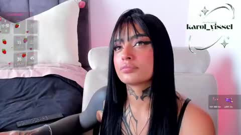  Karol  Independent Model online show from 07-04-26, 09:10