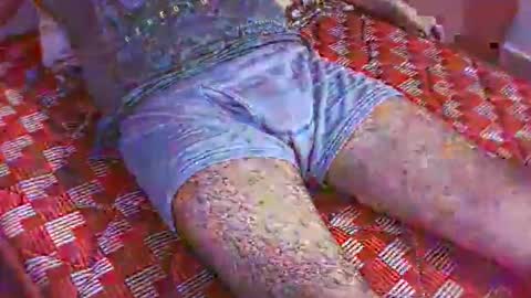 hipapix online show from 04-18-26, 08:53