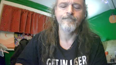 hippiedad333 online show from 06-14-26, 08:05