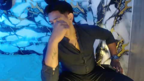 hirosi shen online show from 07-25-26, 10:51