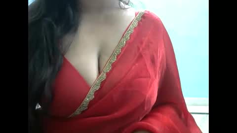 Snapshot of hisslust chatting on 12-04-25, 07:11 hisslust online show from 12-04-25, 07:11