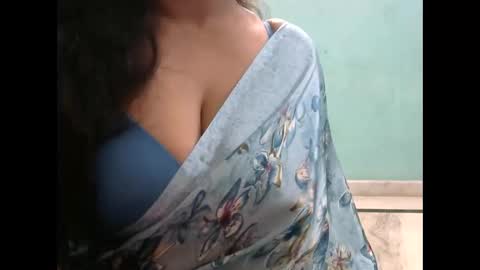 Snapshot of hisslust chatting on 02-15-26, 08:27 hisslust online show from 02-15-26, 08:27