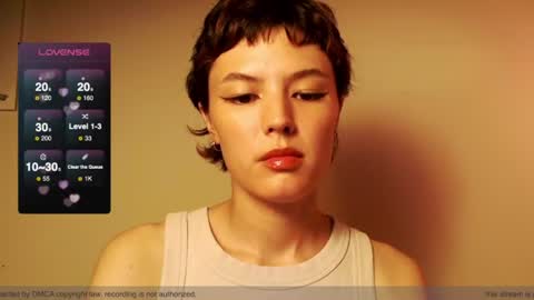 Snapshot of hivivi chatting on 07-14-26, 12:46 Vivi online show from 07-14-26, 12:46