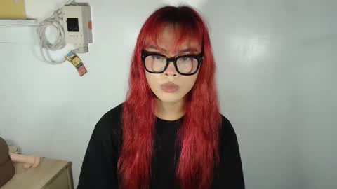 Snapshot of hoelyaurora chatting on 03-10-26, 02:00 Aurora3 online show from 03-10-26, 02:00