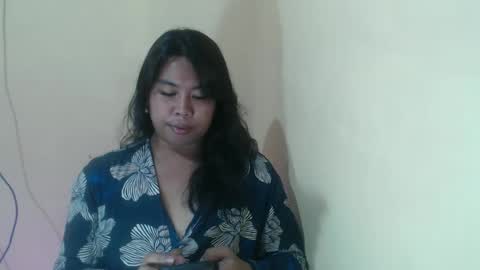 Layla3 online show from 04-01-26, 01:01