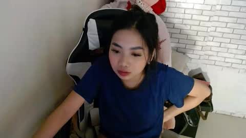 Lesley3 online show from 02-27-26, 06:24