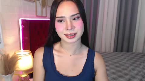 hoelymolly online show from 04-10-26, 08:13