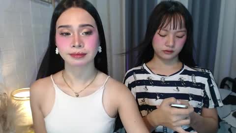 Snapshot of hoelymolly chatting on 05-06-26, 09:31 hoelymolly online show from 05-06-26, 09:31