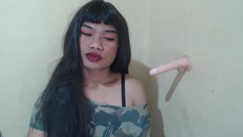 Snapshot of hoelyrafaela chatting on 04-26-26, 11:08 Rafaela3 online show from 04-26-26, 11:08