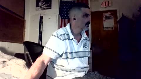 Snapshot of hoglegg99384194 chatting on 09-10-25, 08:47 hoglegg99384194 online show from 09-10-25, 08:47