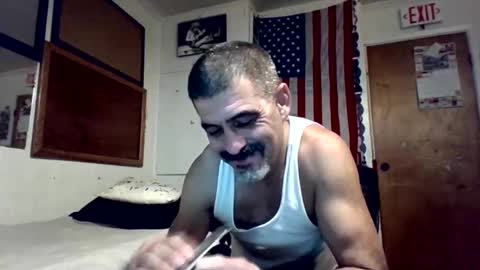 Snapshot of hoglegg99384194 chatting on 09-21-25, 10:06 hoglegg99384194 online show from 09-21-25, 10:06