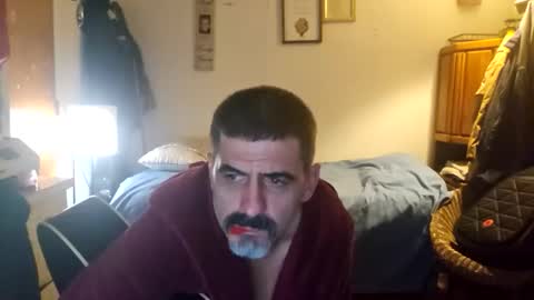 Snapshot of hoglegg99384194 chatting on 12-17-25, 10:21 hoglegg99384194 online show from 12-17-25, 10:21