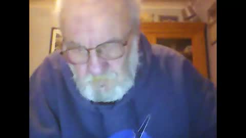 Snapshot of hogrider72 chatting on 03-25-26, 09:21 hogrider72 online show from 03-25-26, 09:21