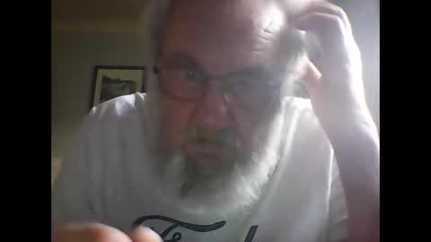 Snapshot of hogrider72 chatting on 06-02-26, 05:15 hogrider72 online show from 06-02-26, 05:15