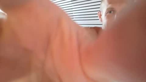 hola_homo online show from 05-21-26, 06:26