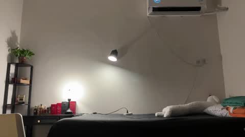 amy online show from 09-11-25, 04:07