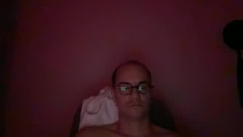 Snapshot of holasoyoz chatting on 12-14-25, 03:34 holasoyoz online show from 12-14-25, 03:34