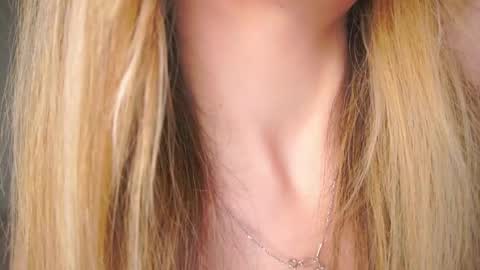 Moni Monica online show from 05-05-26, 08:00