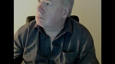 Holger online show from 10-29-25, 10:50