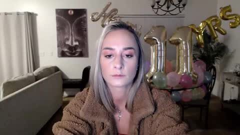 Holi Hurricane online show from 02-18-25, 05:09