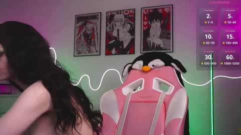 Holli online show from 02-22-25, 12:05