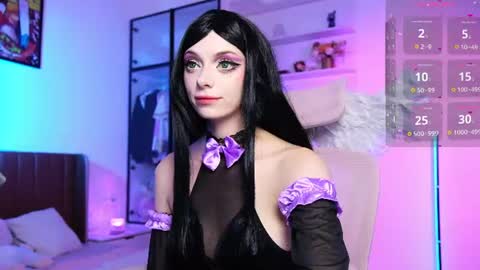 Holli online show from 07-04-26, 12:00