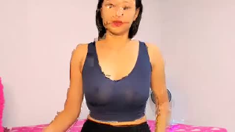 holly... online show from 06-12-26, 04:06