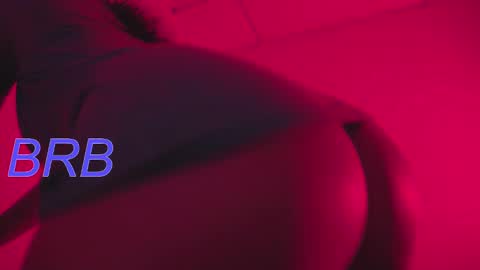 Snapshot of holly_16 chatting on 02-02-25, 10:49 holly_16 online show from 02-02-25, 10:49