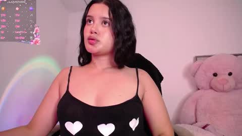 Snapshot of holly_16 chatting on 09-12-25, 02:11 holly_16 online show from 09-12-25, 02:11