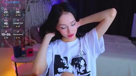 holly_berryy_ online show from 09-25-25, 01:31