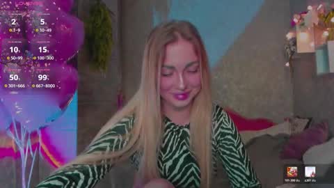 Snapshot of holly_molly8 chatting on 02-27-26, 08:42 holly_molly8 online show from 02-27-26, 08:42