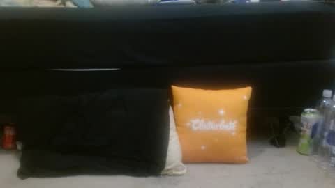 Snapshot of hollyhawkes chatting on 05-05-26, 01:46 Holly Hawkes online show from 05-05-26, 01:46
