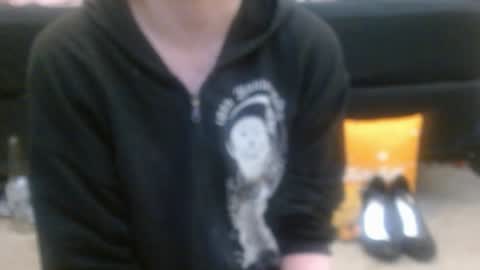 Snapshot of hollyhawkes chatting on 06-05-26, 12:50 Holly Hawkes online show from 06-05-26, 12:50